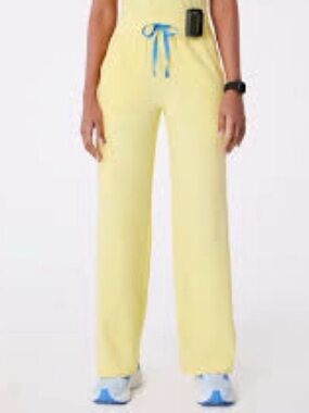 TRADE?? Figs sunlight Isabel scrub pants